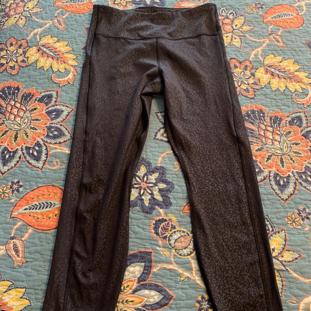Athleta leggings Ultimate Stashed Pocket 7/8 tight
